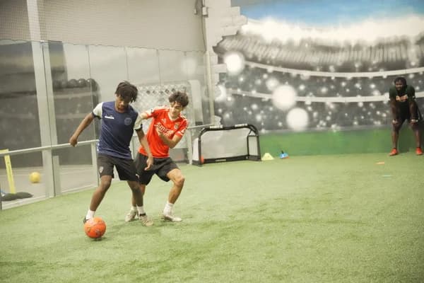 Players in 1v1